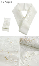 將圖片載入圖庫檢視器 ★英語★■刺繡 金線半領 奇里門 用白色 x 金