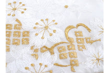 画像をギャラリービューアに読み込む, White Gold Embroidery 3D Face Mask With Mask Charm - 7 Design Choices