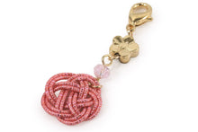 將圖片載入圖庫檢視器 White Color Embroidery 3D Face Mask With Mask Charm - 7 Design Choices