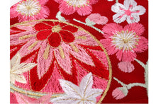 將圖片載入圖庫檢視器 Red Color Embroidery 3D Face Mask With Mask Charm - 7 Design Choices