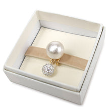 Load image into Gallery viewer, Obidome Cotton Pearl  for Japanese Traditional Kimono - White 14mm with Rhinestone