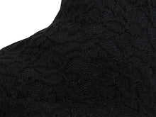 Load image into Gallery viewer, Women's Fleece Lace Tabi Socks Stretch with 4 Kohaze Clasps for Japanese Traditional Kimono :21.5 - 27.0cm