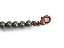 將圖片載入圖庫檢視器 Haori string natural stone Deep blue sky blue cat's eye, Matte gold cotton pearls, Women