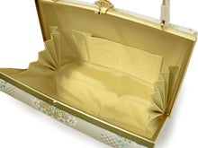 將圖片載入圖庫檢視器 Zori sandles and bag set, Women, White, Gold, flower pattern