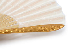 將圖片載入圖庫檢視器 Sensu, Foldable fan, Fan bag, 2-piece set in paulownia box, Women, White, Dot pattern