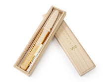 將圖片載入圖庫檢視器 Sensu, Foldable fan, Fan bag, 2-piece set in paulownia box, Women, White, Dot pattern