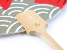 將圖片載入圖庫檢視器 Utiwa, Fan, Women, Red, Beige, Auspicious, Sea bream
