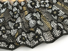 画像をギャラリービューアに読み込む, Sensu, Foldable fan, Fan bag, 2-piece set in paulownia box, Women, Black, Lace