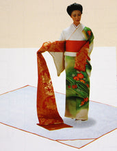 Load image into Gallery viewer, Dressing Mat Dirt Prevention for Japanese Traditional Kimono