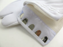 画像をギャラリービューアに読み込む, Ladies' Fleece Tabi Socks with 5 Clips(Kohaze Clasps) for Japanese Traditional Kimono :White 21.5 - 28cm