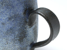 將圖片載入圖庫檢視器 Kyoto Kiyomizu Ware - Beer Mug Nanban Flower Blue