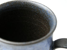 將圖片載入圖庫檢視器 Kyoto Kiyomizu Ware - Beer Mug Nanban Flower Blue