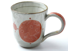Load image into Gallery viewer, Kyoto Kiyomizu Ware Mug - Cat Design Red