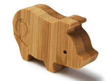 画像をギャラリービューアに読み込む, Japanese Bamboo Craft: Animal Magnet Pig