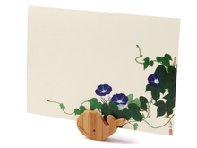 画像をギャラリービューアに読み込む, Japanese Bamboo Craft: Animal Magnet Whale