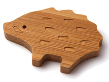 画像をギャラリービューアに読み込む, Japanese Bamboo Craft: Animal Magnet Boar