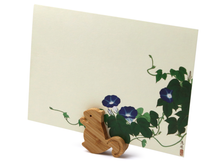 画像をギャラリービューアに読み込む, Japanese Bamboo Craft: Animal Magnet Squirrel