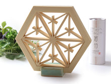 Load image into Gallery viewer, KUMIKO Aroma Wood Set - Tsuno Asanoha