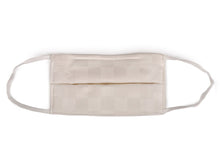 Load image into Gallery viewer, Japanese Linen x Silk Summer Pleats Face Mask - Off White