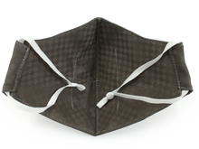 將圖片載入圖庫檢視器 IRODORI Silk 3D Face Mask - Charcoal Brown