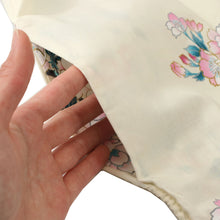 將圖片載入圖庫檢視器 Women's Happi Coat: Kimono Robe - Cherry Blossom White