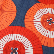 將圖片載入圖庫檢視器 Noren Japanese Doorway Curtain Polyester "Red Coarse Oilpaper Umbrella"