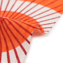 將圖片載入圖庫檢視器 Noren Japanese Doorway Curtain Polyester "Red Coarse Oilpaper Umbrella"