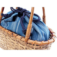 將圖片載入圖庫檢視器 Bamboo Basket Drawstring Bag - Gozame Knitting Blue