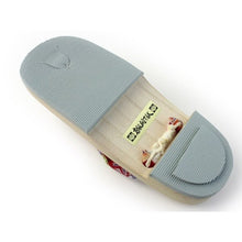 画像をギャラリービューアに読み込む, Women's Paulownia Geta(Japanese Sandals) for Japanese Traditional Kimono/Yukata: Red Temari ball 23.0 - 24.5cm