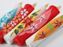 画像をギャラリービューアに読み込む, Elegant Hand-Painted Japanese Candles(The Four Seasons of Kyoto)– Japanese Art , Set of 5 in a Paulownia Wood Box