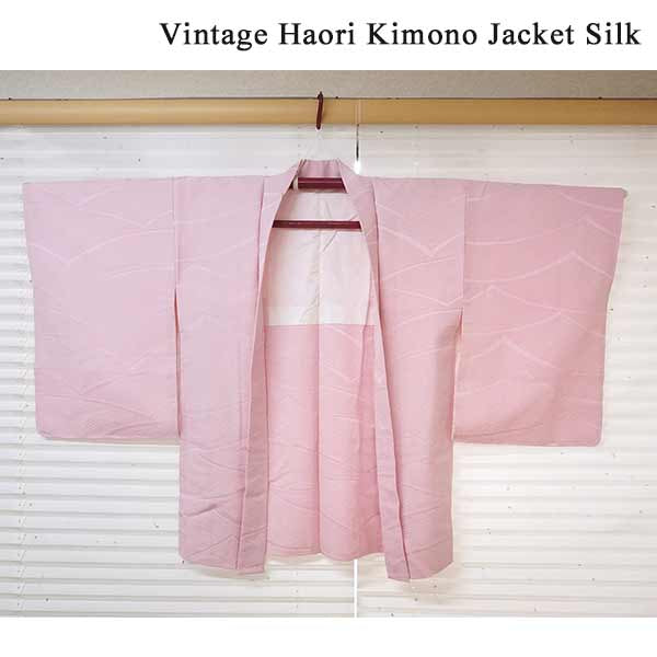 Vintage Haori Kimono Jacket Silk, Pink base, Wave Pattern