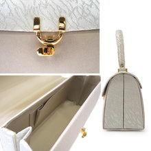 画像をギャラリービューアに読み込む, Robe décolletée Formal Kimono Bag &amp; Zori Set【Silver】 – Silver Aurora Brocade Evening-Wear Accessories for Kimono / Japanese Formal Wear / for TEA ceremony
