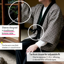画像をギャラリービューアに読み込む, Reversible Japanese Hanten Jacket for Men – Cozy Kimono-Style Coat with Dual Patterns (Black/Blue/Gold)
