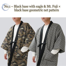 画像をギャラリービューアに読み込む, Reversible Japanese Hanten Jacket for Men – Cozy Kimono-Style Coat with Dual Patterns (Black/Blue/Gold)
