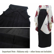將圖片載入圖庫檢視器 Women’s Hakama – Traditional Japanese Pleated Skirt for Graduation, Kimono, Furisode, and Formal Occasions
