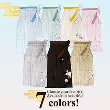 將圖片載入圖庫檢視器 Embroidered Japanese Hakama &amp; Matching Obi Set for Women – Soft Pastel Colors, Traditional Graduation &amp; Ceremony Style, Elegant Japanese Formal Wear
