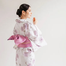 画像をギャラリービューアに読み込む, Women’s Cotton Yukata Kimono Robe – Lightweight Summer Japanese Kimono Robe, White base with muted pink chrysanthemums pattern, Traditional Festival Outfit
