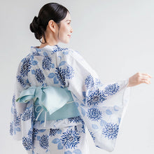 画像をギャラリービューアに読み込む, Women’s Cotton Yukata Kimono Robe – Lightweight Summer Japanese Kimono Robe, Crisp white base with blue chrysanthemums pattern, Traditional Festival Outfit
