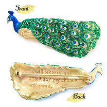 將圖片載入圖庫檢視器 Handcrafted Japanese Peacock Brooch – Artisan Statement Pin, Colorful Feathered Design, Perfect Gift for Women, for Men
