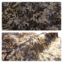 將圖片載入圖庫檢視器 Men’s Hakama Geometric‑Pattern – Traditional Japanese Formalwear in Gold or Silver
