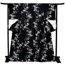 將圖片載入圖庫檢視器 Ready-to-Wear Washable Komon Kimono for Women, Fully Lined Polyester, Deep Navy with Retro Vine Motif – A Sophisticated Komon Kimono with Timeless Elegance
