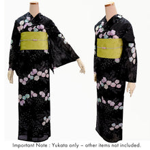 將圖片載入圖庫檢視器 Lightweight Cotton Yukata for Women, Black base, Crisp geometric snowflakes, Flower pattern – Inspired by Kaneko Misuzu’s Poetry, Summer Japanese Kimono Robe
