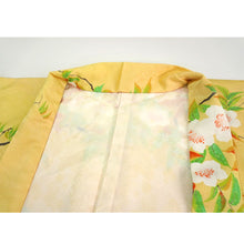 將圖片載入圖庫檢視器 Vintage Haori Kimono Jacket Silk, Golden Yellow base,Cherry Blossoms &amp; Flowing Water
