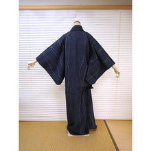 將圖片載入圖庫檢視器 Vintage Japanese Kimono Women&#39;s Robe Silk, Bright Yellow, bokish - dye Kimono （Soft Gradient Effect）
