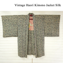 画像をギャラリービューアに読み込む, Vintage Haori Kimono Jacket Silk,karakusa (arabesque) pattern
