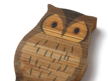 Load image into Gallery viewer, Japanese Bamboo Craft: Chopstick Rest, Otus Scops
