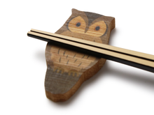 Load image into Gallery viewer, Japanese Bamboo Craft: Chopstick Rest, Otus Scops
