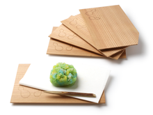 画像をギャラリービューアに読み込む, Japanese Cedar Woodcraft : set of 5 plates, gourd
