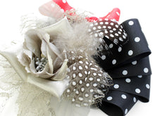 画像をギャラリービューアに読み込む, Hair Comb Accessory for Japanese Traditional Clothes - Gray Rose with Dot Ribbon
