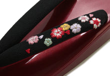 画像をギャラリービューアに読み込む, Women&#39;s Zori (Japanese Sandals) for Japanese Traditional Kimono :Casual Urethane Embroidery Hanao Red x Black 22.5-24.5cm
